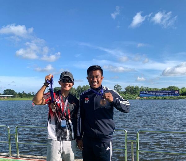 Maizir Riyondanra dan Raudani Fitra peroleh medali perunggu mewakili Indonesia di Asia Champion Thailand.